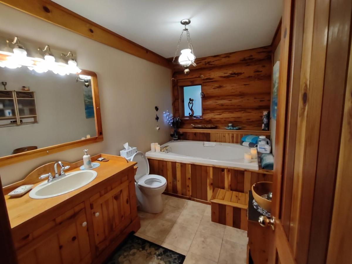 Union Bay Log Home ภายนอก รูปภาพ